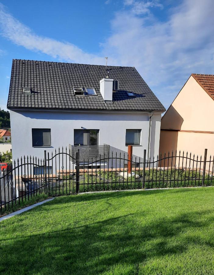 Apartmany Moravia Milovice  외부 사진